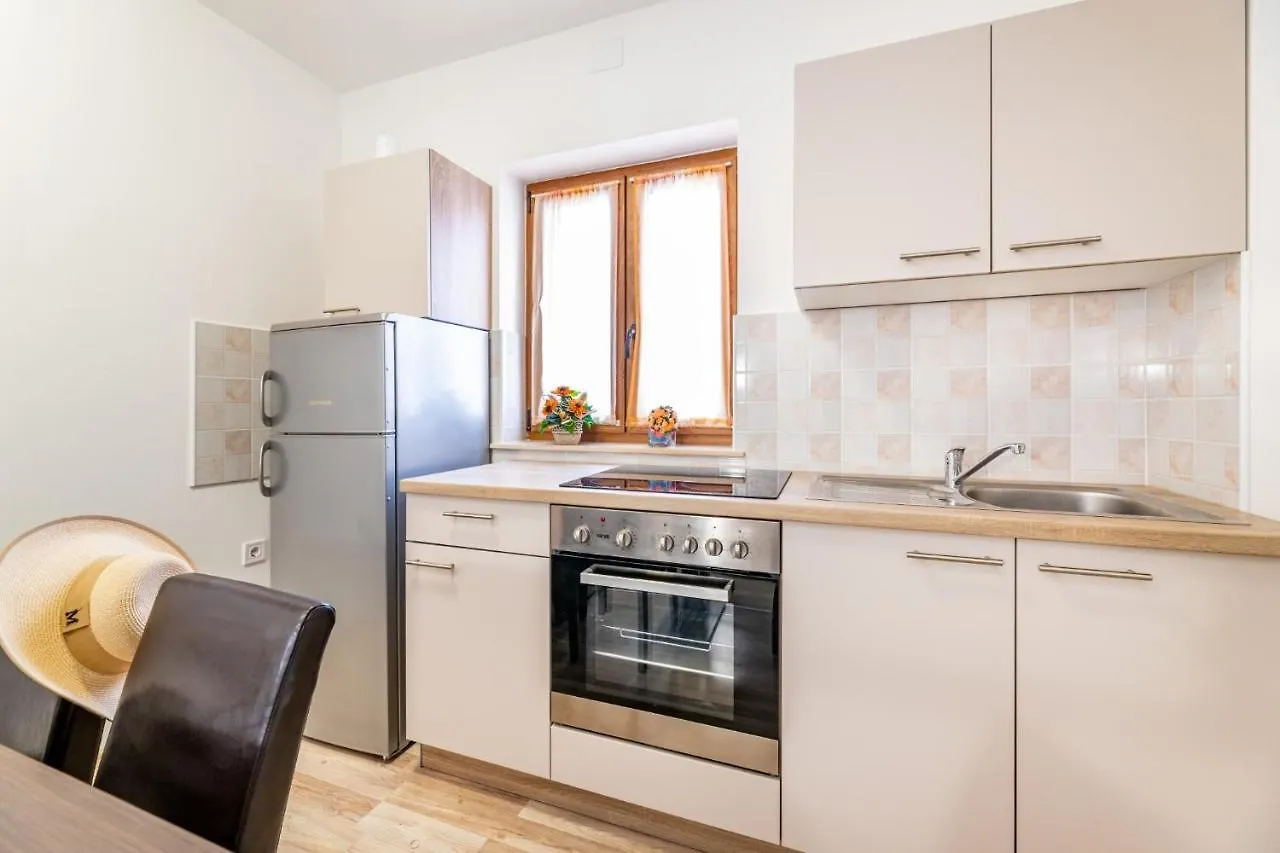 Danijela Baska Harbour Apartment Baska (Krk)
