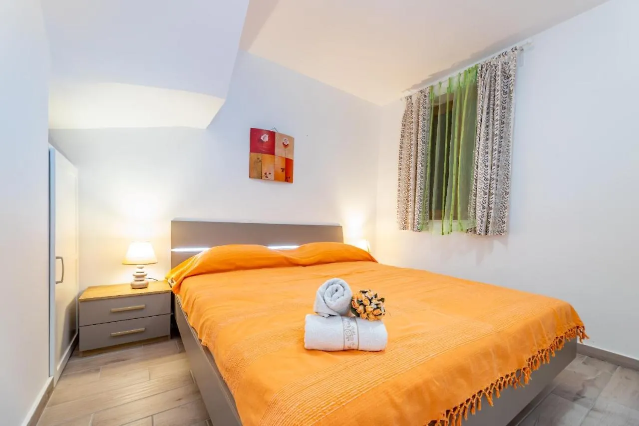 Danijela Baska Harbour Apartment